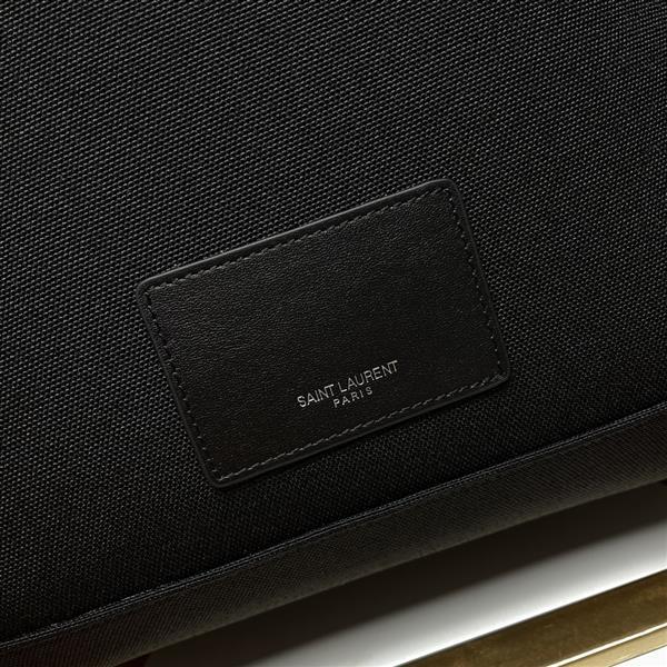 2026127213727114 450